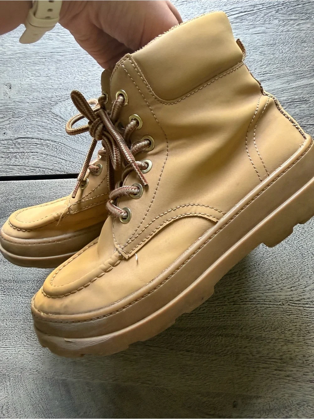 H&M workwear style
